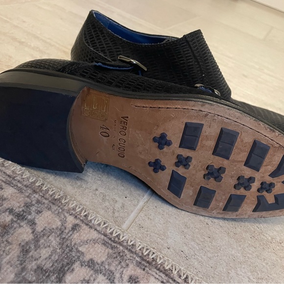 Vero Cuoio Black Dress Shoes